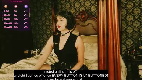 Joan online show from March 5, 7:10 pm