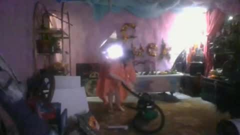 Snapshot of thecannibalsalt chatting on November 7, 2:11 am thecannibalsalt online show from November 7, 2:11 am