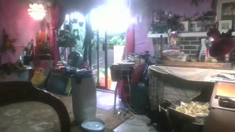 Snapshot of thecannibalsalt chatting on November 17, 5:52 pm thecannibalsalt online show from November 17, 5:52 pm