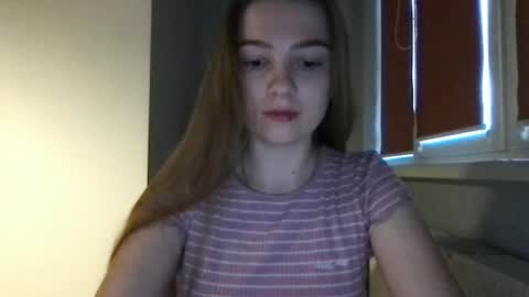 Snapshot of thecrystal chatting on March 12, 4:02 pm Crystal online show from March 12, 4:02 pm