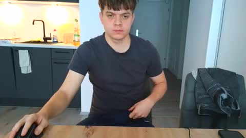 thecuteguy144949 online show from November 23, 11:43 am