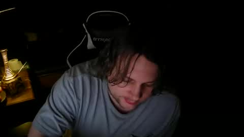 Snapshot of thedemonlord93 chatting on December 9, 3:18 am thedemonlord93 online show from December 9, 3:18 am