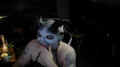 Snapshot of thedemonlord93 chatting on December 26, 11:10 am thedemonlord93 online show from December 26, 11:10 am