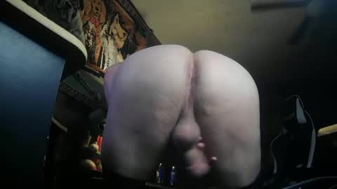 Snapshot of thedemonlord93 chatting on December 28, 10:13 pm thedemonlord93 online show from December 28, 10:13 pm