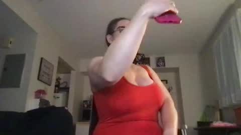 Snapshot of thedevinemilf chatting on September 15, 1:38 am Masked Milf Christina online show from September 15, 1:38 am
