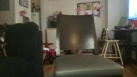 Snapshot of thedevinemilf chatting on September 20, 6:31 pm Masked Milf Christina online show from September 20, 6:31 pm