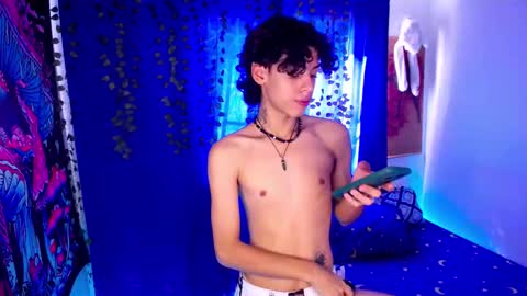 ethan online show from January 10, 7:15 pm