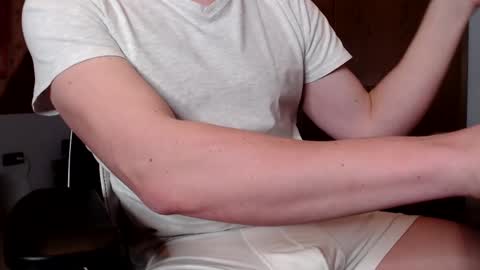 Snapshot of thedome372 chatting on March 1, 6:32 pm thedome372 online show from March 1, 6:32 pm