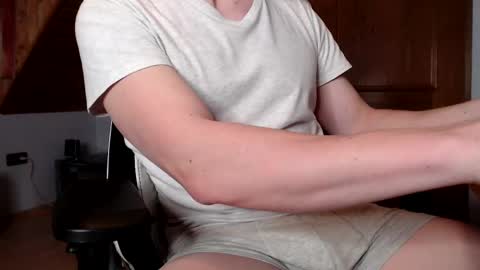 Snapshot of thedome372 chatting on March 6, 8:48 pm thedome372 online show from March 6, 8:48 pm