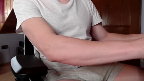 Snapshot of thedome372 chatting on March 7, 2:45 pm thedome372 online show from March 7, 2:45 pm