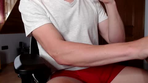 Snapshot of thedome372 chatting on September 11, 8:36 am thedome372 online show from September 11, 8:36 am