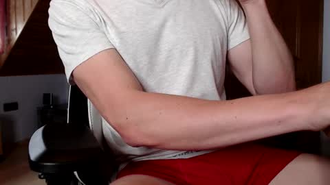 Snapshot of thedome372 chatting on September 12, 9:31 am thedome372 online show from September 12, 9:31 am