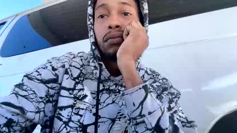 Snapshot of thee304slayer chatting on October 23, 5:23 pm thee304slayer online show from October 23, 5:23 pm