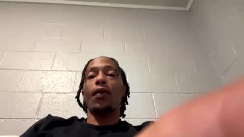 Snapshot of thee304slayer chatting on November 29, 5:10 am thee304slayer online show from November 29, 5:10 am