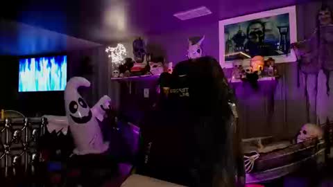 H online show from October 19, 7:25 pm