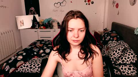 TheFarmergirl online show from April 5, 5:59 am