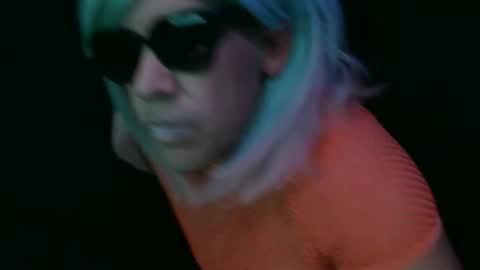 Snapshot of thefunbeandip chatting on October 16, 2:34 am THE DIP online show from October 16, 2:34 am