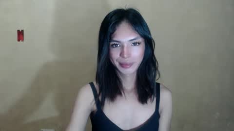 thegirlyouneedxoxo online show from January 9, 12:46 am