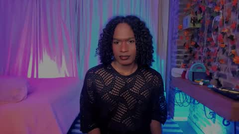 Goldie online show from February 11, 9:03 am