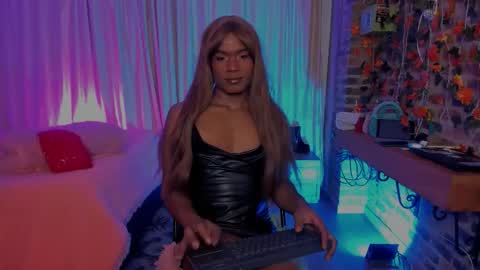 Goldie online show from February 14, 9:17 am