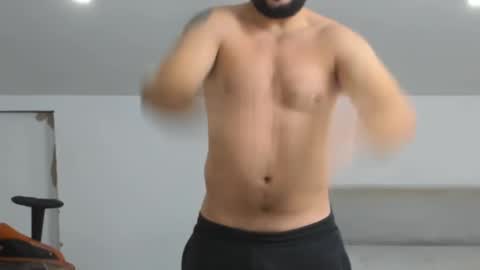 Snapshot of theguardian7 chatting on November 18, 11:25 am theguardian7 online show from November 18, 11:25 am