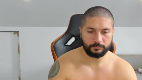 Snapshot of theguardian7 chatting on November 22, 12:37 pm theguardian7 online show from November 22, 12:37 pm