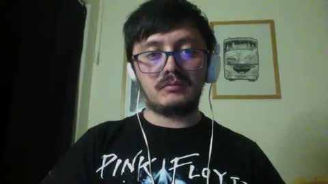 Snapshot of theguitarmistery chatting on October 1, 5:02 am theguitarmistery online show from October 1, 5:02 am