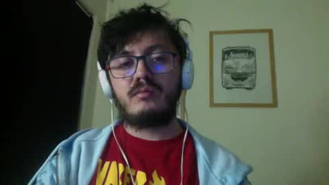 Snapshot of theguitarmistery chatting on November 6, 8:15 am theguitarmistery online show from November 6, 8:15 am