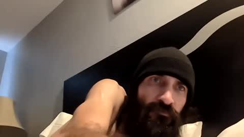 theh4iryfi5h online show from February 25, 9:57 pm