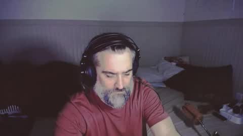 thehelljeje online show from May 1, 9:47 am