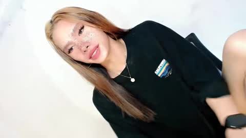 laisa online show from January 14, 7:00 pm