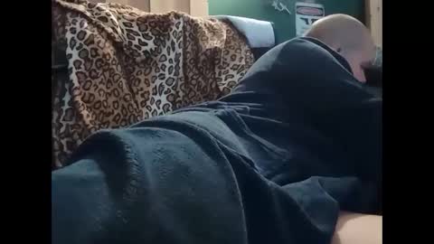 Snapshot of thehornyman916 chatting on November 22, 6:40 pm thehornyman916 online show from November 22, 6:40 pm