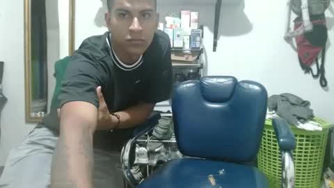 thehousedog online show from February 27, 3:14 am