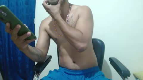 thehousedog online show from October 1, 11:49 am