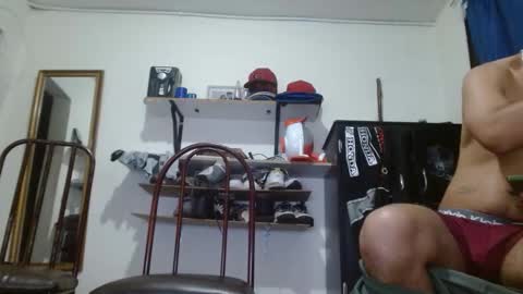 thehousedog online show from February 13, 1:56 am