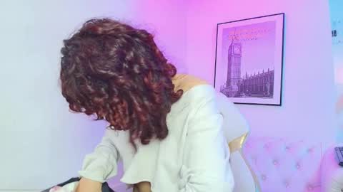 Snapshot of theia_moon_ chatting on January 11, 4:36 pm Theia online show from January 11, 4:36 pm