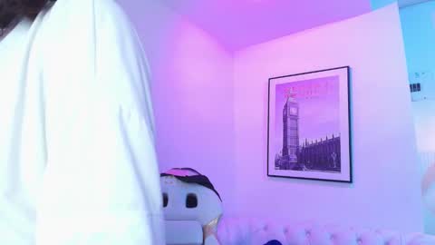 Snapshot of theia_moon_ chatting on January 12, 12:44 pm Theia online show from January 12, 12:44 pm