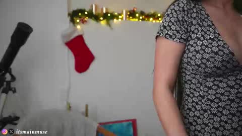 Snapshot of theirismuse chatting on December 18, 8:48 pm Iris online show from December 18, 8:48 pm