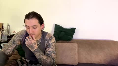 Tyler  Ada online show from November 3, 9:38 pm