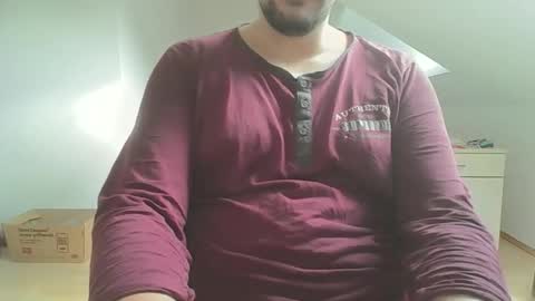 Snapshot of thekenny chatting on February 27, 9:22 am Kenny online show from February 27, 9:22 am