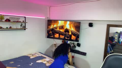 theking11220 online show from February 8, 9:45 am