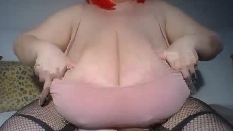 Snapshot of thekinkyangel chatting on February 28, 6:54 am Kinky Angel online show from February 28, 6:54 am