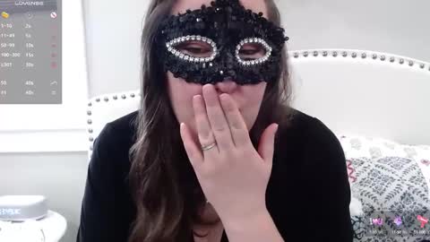 Snapshot of thelipsdown chatting on February 23, 7:07 pm Lacey online show from February 23, 7:07 pm