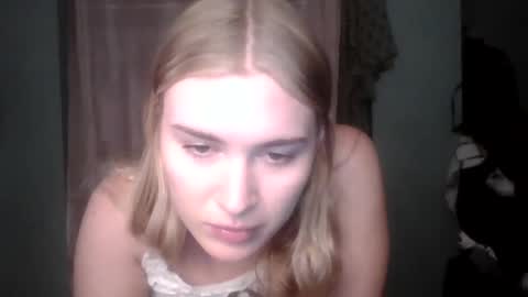 Little Bambii online show from November 22, 9:36 pm