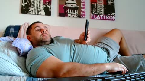 Snapshot of themastercomander chatting on March 4, 1:59 pm Big Alpha Daddy Master online show from March 4, 1:59 pm