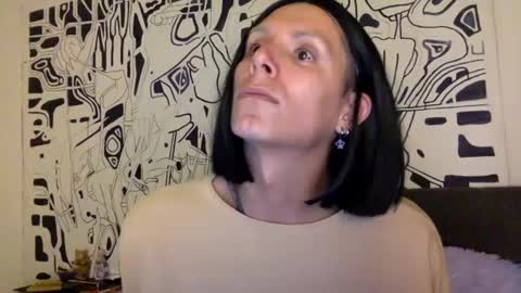 Lucy Lucy online show from February 27, 2:32 am