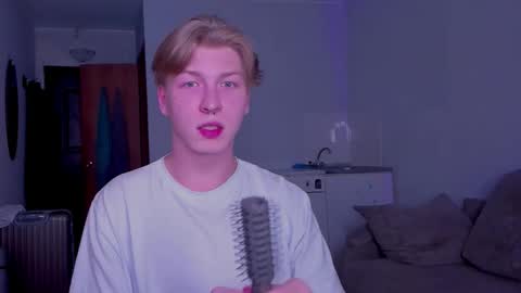 Sever online show from November 17, 5:19 pm