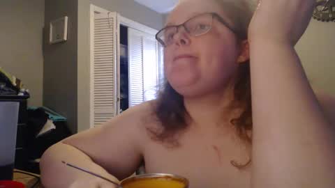 Snapshot of themistyprice chatting on December 5, 3:30 pm MistyPrice online show from December 5, 3:30 pm