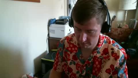 Snapshot of themormonman chatting on February 10, 6:24 pm Daisy and Tim online show from February 10, 6:24 pm