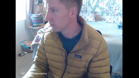 Snapshot of themormonman chatting on March 4, 7:20 pm Daisy and Tim online show from March 4, 7:20 pm